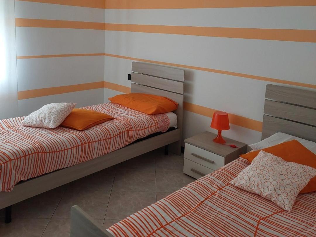 Casa T.U.A. Daire Sale Marasino Dış mekan fotoğraf